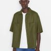 Men * | Flash Sale Frame-Denim Short Sleeve Woven Shirt — Rifle Green