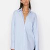 Women * | New Frame-Denim The Oversized Vacation Shirt — Chambray Blue